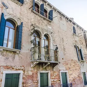 Sweet Venice